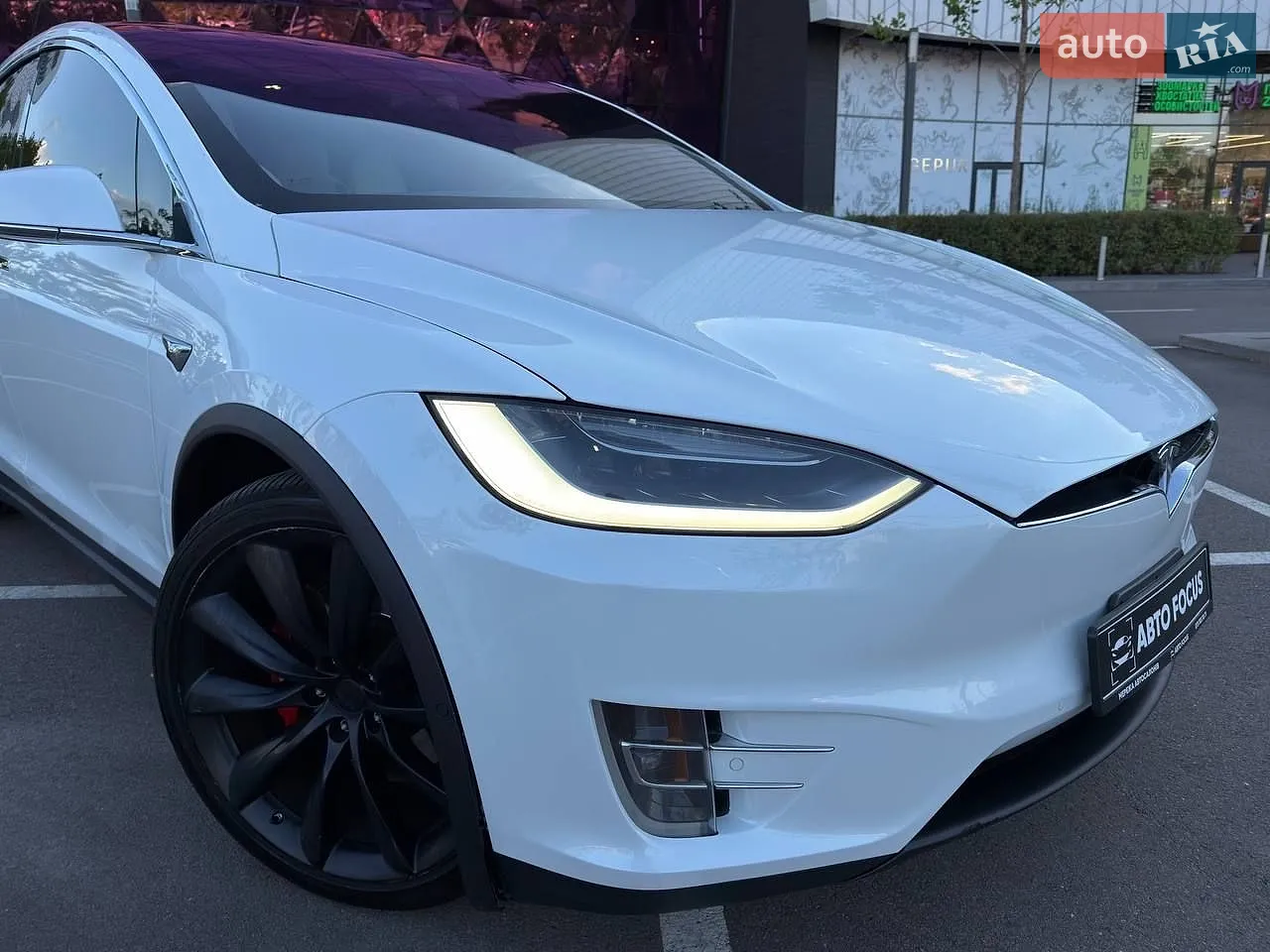 2017 Tesla Model X - мініатюра 2