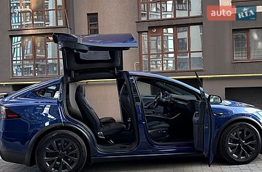 Позашляховик / Кросовер Tesla Model X 2025 в Івано-Франківську