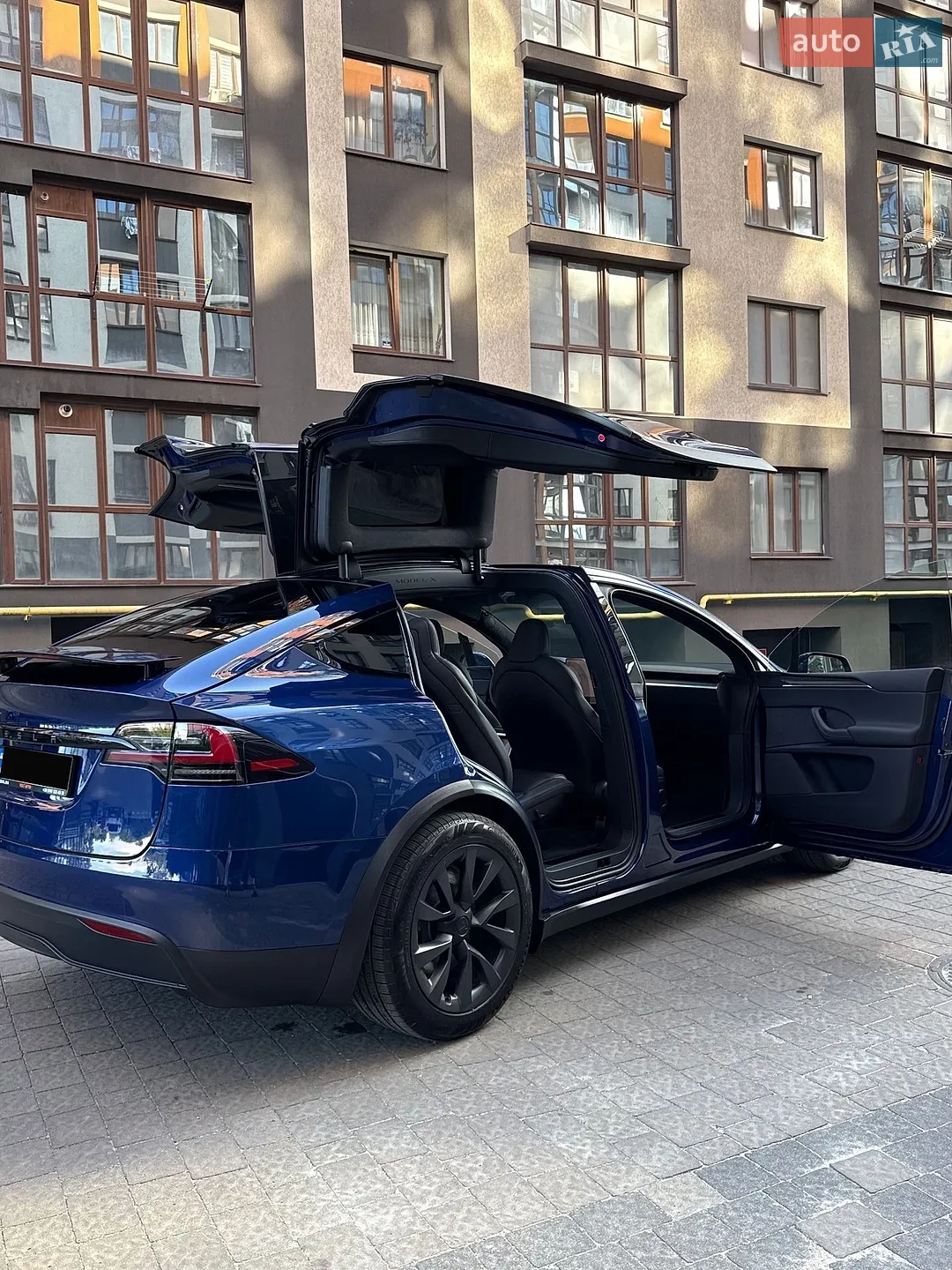 2025 Tesla Model X - мініатюра 20