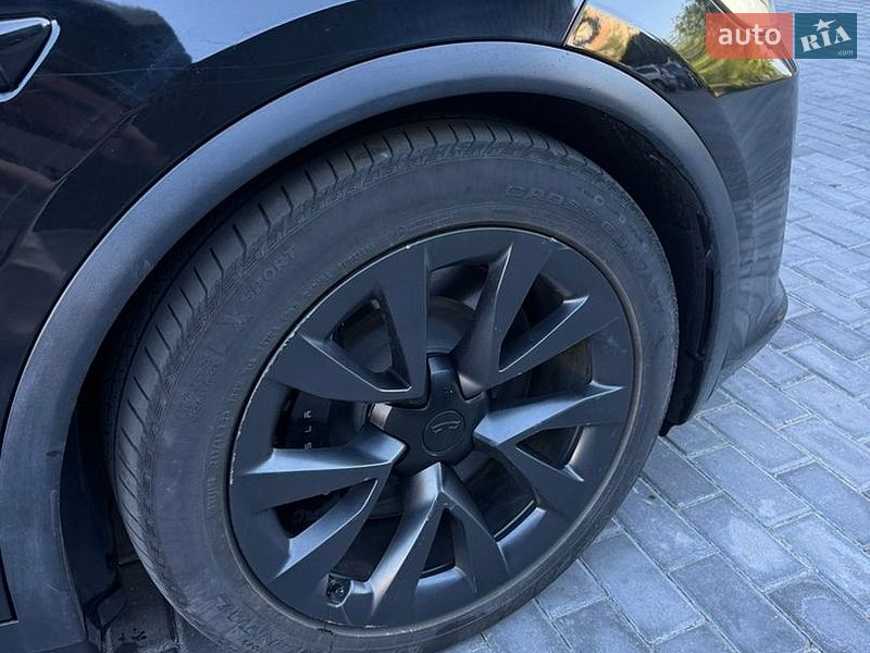 Внедорожник / Кроссовер Tesla Model X 2023 в Полтаве