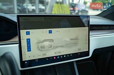 Позашляховик / Кросовер Tesla Model X 2022 в Чернівцях