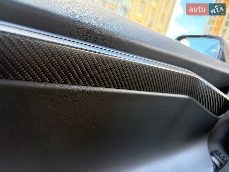 Внедорожник / Кроссовер Tesla Model X 2019 в Киеве