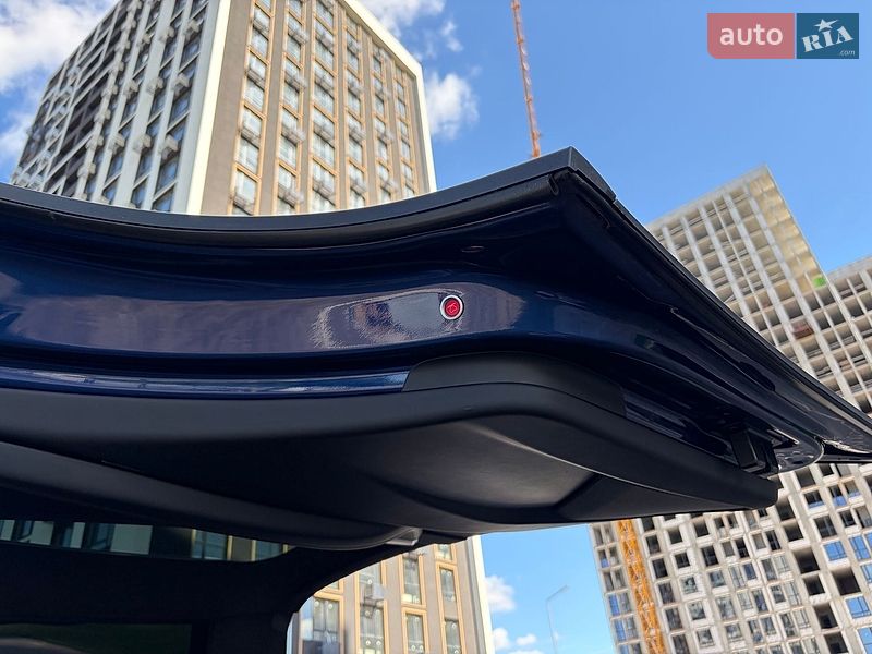 Внедорожник / Кроссовер Tesla Model X 2019 в Киеве