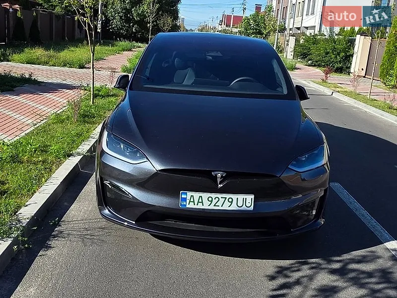 Tesla Model X