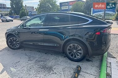 Внедорожник / Кроссовер Tesla Model X 2018 в Ужгороде