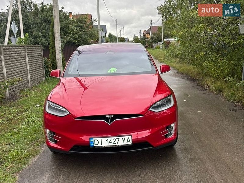 Tesla Model X 2016