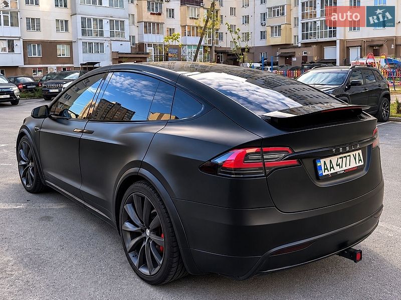 Внедорожник / Кроссовер Tesla Model X 2016 в Чернигове