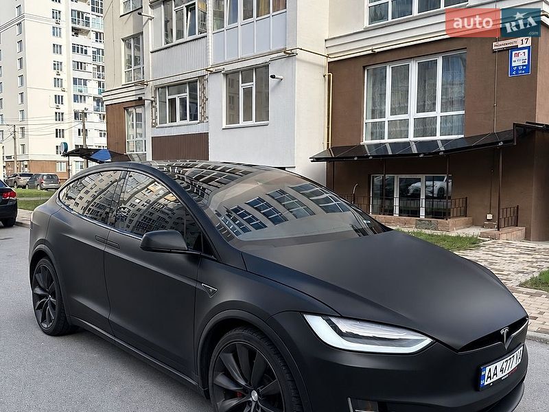 Внедорожник / Кроссовер Tesla Model X 2016 в Чернигове
