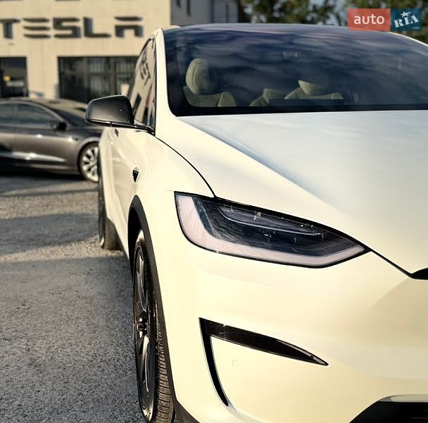 Позашляховик / Кросовер Tesla Model X 2022 в Вінниці