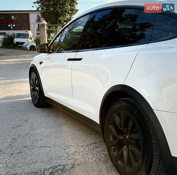 Позашляховик / Кросовер Tesla Model X 2022 в Вінниці