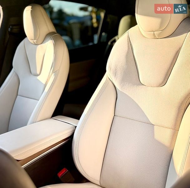 Позашляховик / Кросовер Tesla Model X 2022 в Вінниці