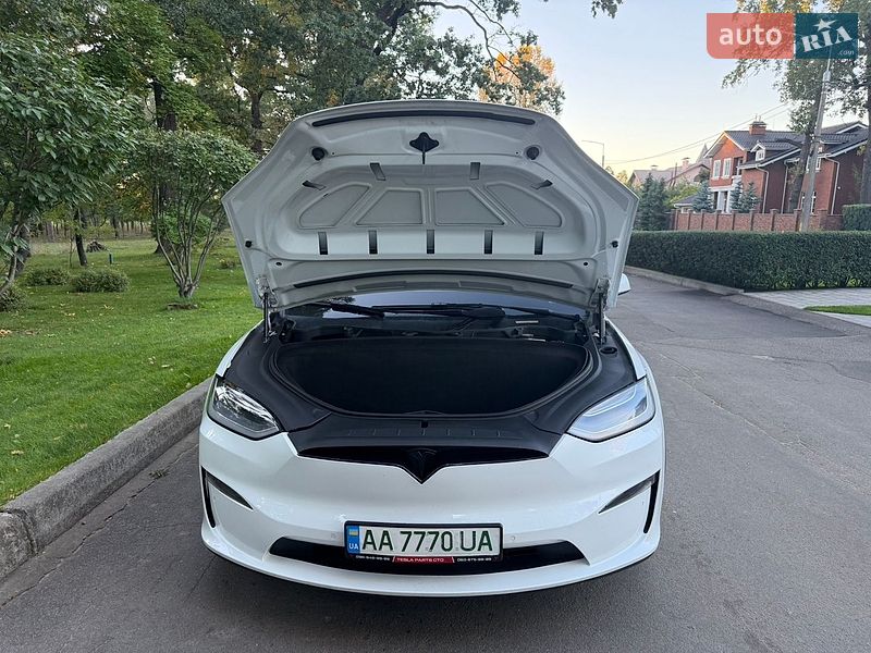 Внедорожник / Кроссовер Tesla Model X 2022 в Буче