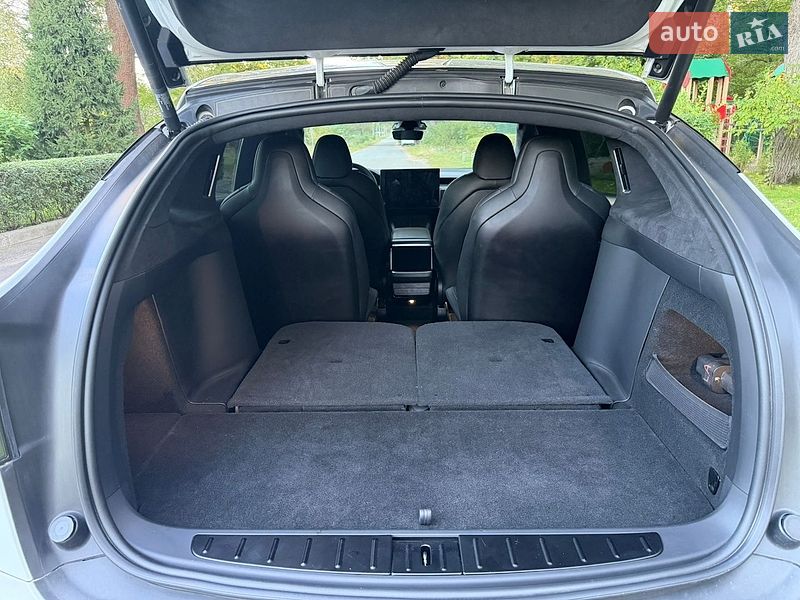 Внедорожник / Кроссовер Tesla Model X 2022 в Буче