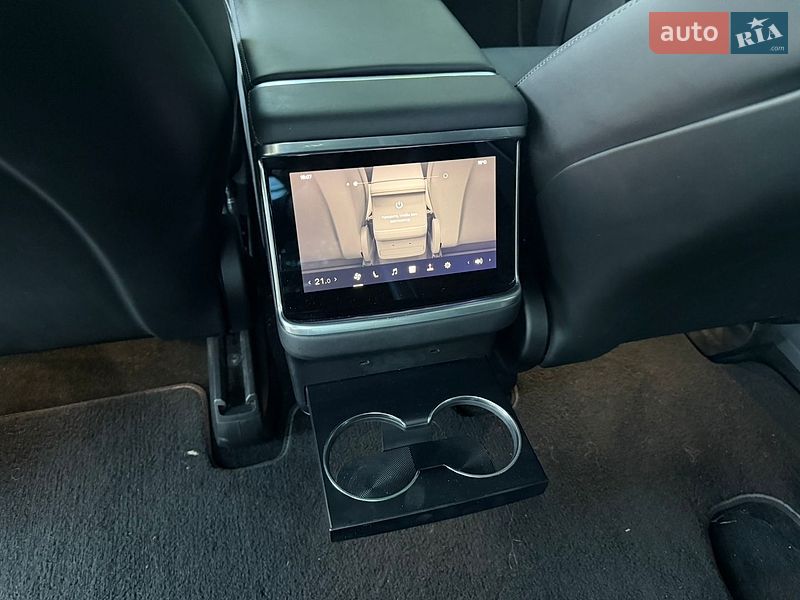 Внедорожник / Кроссовер Tesla Model X 2022 в Буче