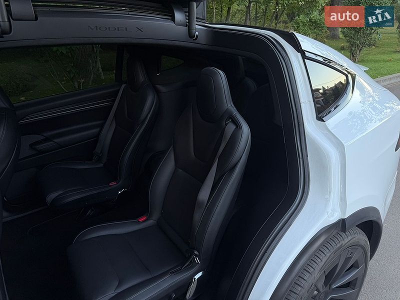 Внедорожник / Кроссовер Tesla Model X 2022 в Буче