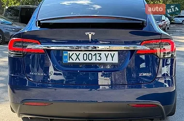 Tesla Model X 2016