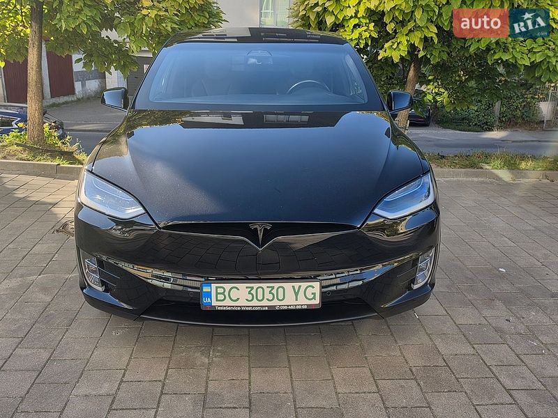 Внедорожник / Кроссовер Tesla Model X 2018 в Львове фото 2 Внедорожник / Кроссовер Tesla Model X 2018 в Львове