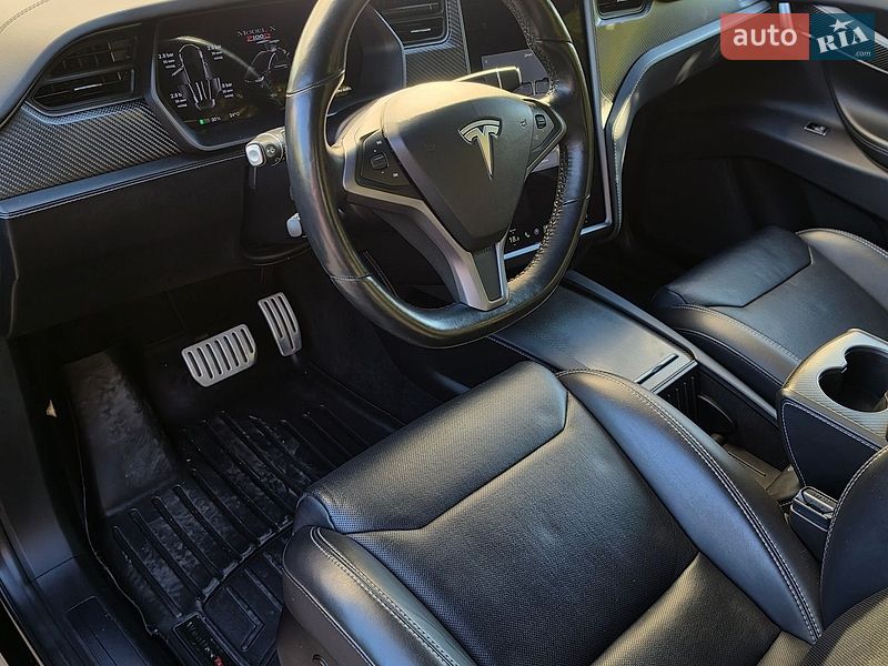 Внедорожник / Кроссовер Tesla Model X 2018 в Львове фото 11 Внедорожник / Кроссовер Tesla Model X 2018 в Львове