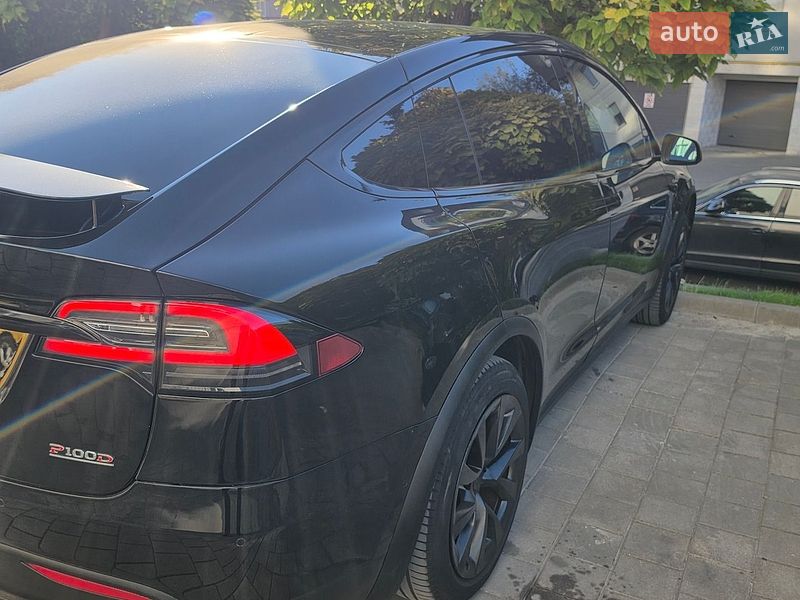 Внедорожник / Кроссовер Tesla Model X 2018 в Львове фото 9 Внедорожник / Кроссовер Tesla Model X 2018 в Львове