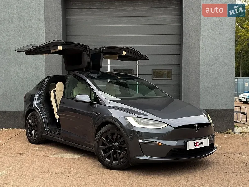 Tesla Model X