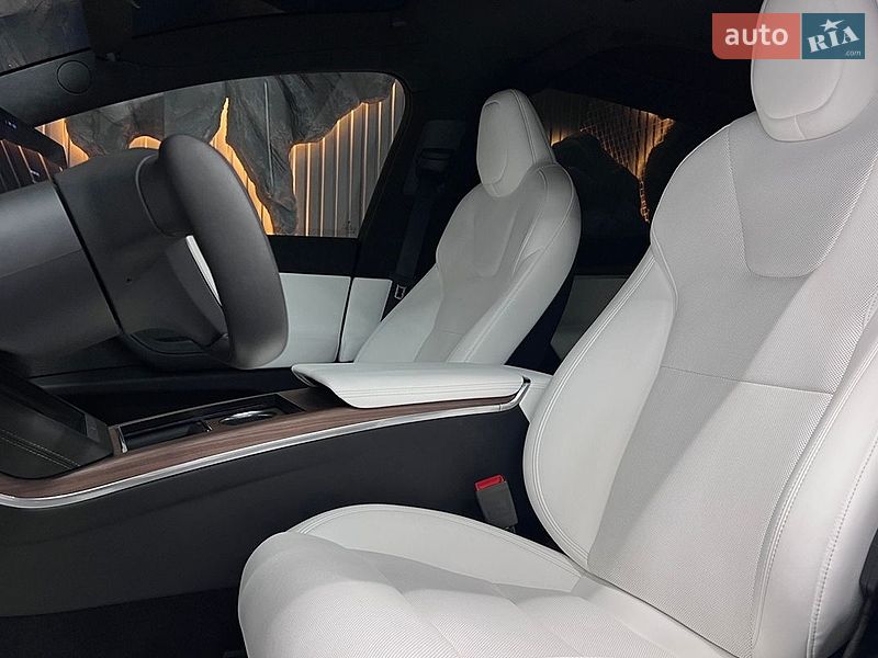 Внедорожник / Кроссовер Tesla Model X 2025 в Львове