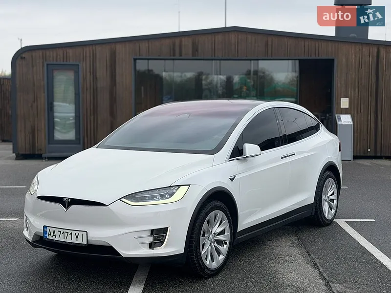 Tesla Model X