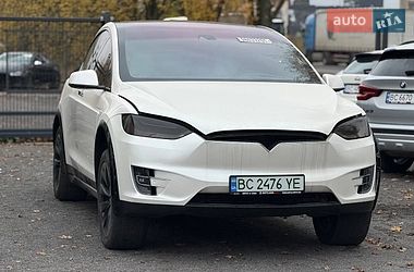 Внедорожник / Кроссовер Tesla Model X 2016 в Львове фото 5 Внедорожник / Кроссовер Tesla Model X 2016 в Львове