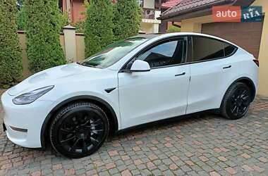 Внедорожник / Кроссовер Tesla Model Y 2020 в 