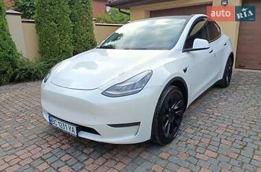 Позашляховик / Кросовер Tesla Model Y 2020 в Львові