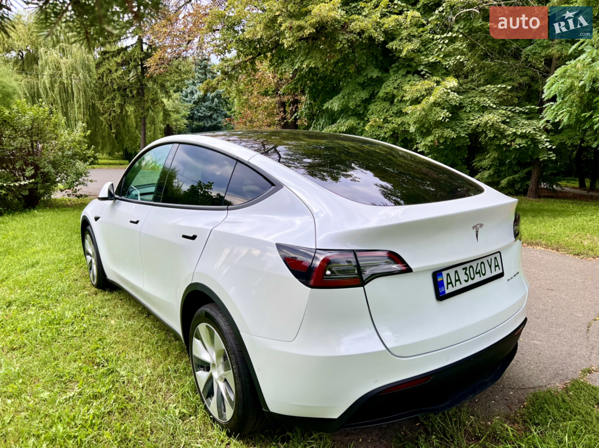2021 Tesla Model Y - мініатюра 9