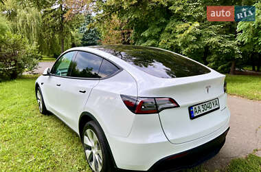 Внедорожник / Кроссовер Tesla Model Y 2021 в 