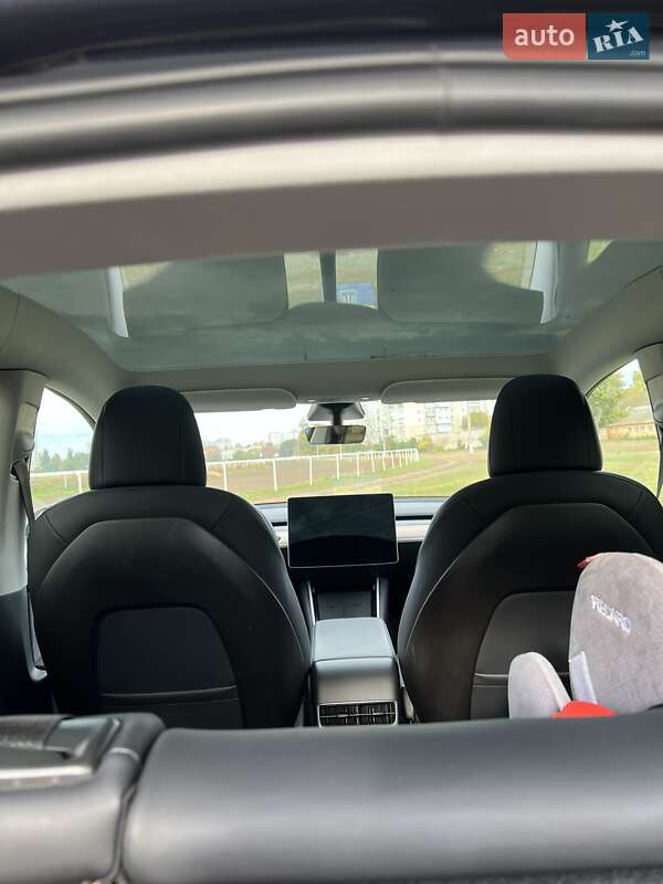 Позашляховик / Кросовер Tesla Model Y 2020 в Одесі