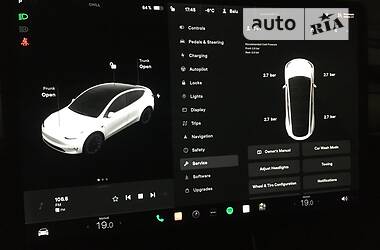 Внедорожник / Кроссовер Tesla Model Y 2020 в Киеве