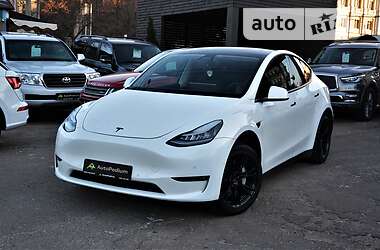 Хетчбек Tesla Model Y 2020 в 