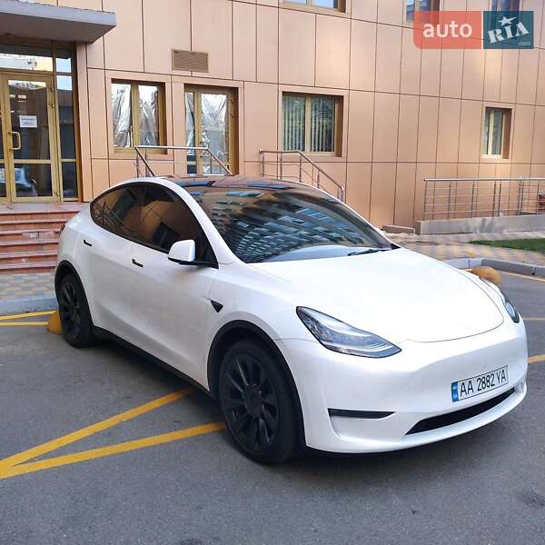 Tesla Model Y 2021 Tesla Model Y 2021