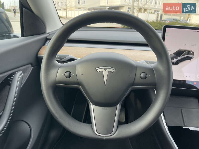 Внедорожник / Кроссовер Tesla Model Y 2020 в Одессе фото 30 Внедорожник / Кроссовер Tesla Model Y 2020 в Одессе