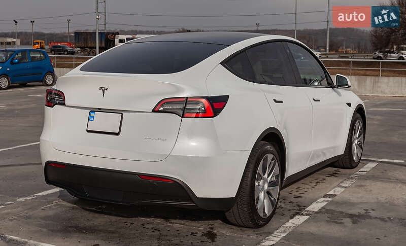 Внедорожник / Кроссовер Tesla Model Y 2020 в Киеве фото 3 Внедорожник / Кроссовер Tesla Model Y 2020 в Киеве