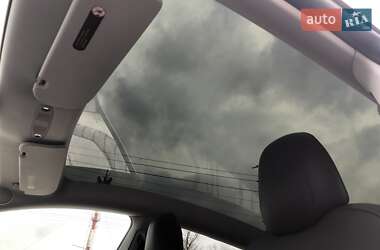 Позашляховик / Кросовер Tesla Model Y 2020 в 