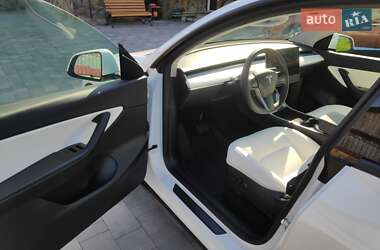 Внедорожник / Кроссовер Tesla Model Y 2020 в 