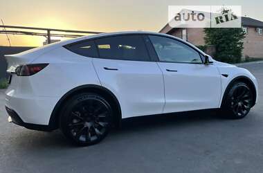 Позашляховик / Кросовер Tesla Model Y 2022 в 