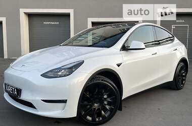Позашляховик / Кросовер Tesla Model Y 2022 в 