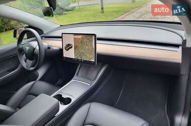 Внедорожник / Кроссовер Tesla Model Y 2021 в 