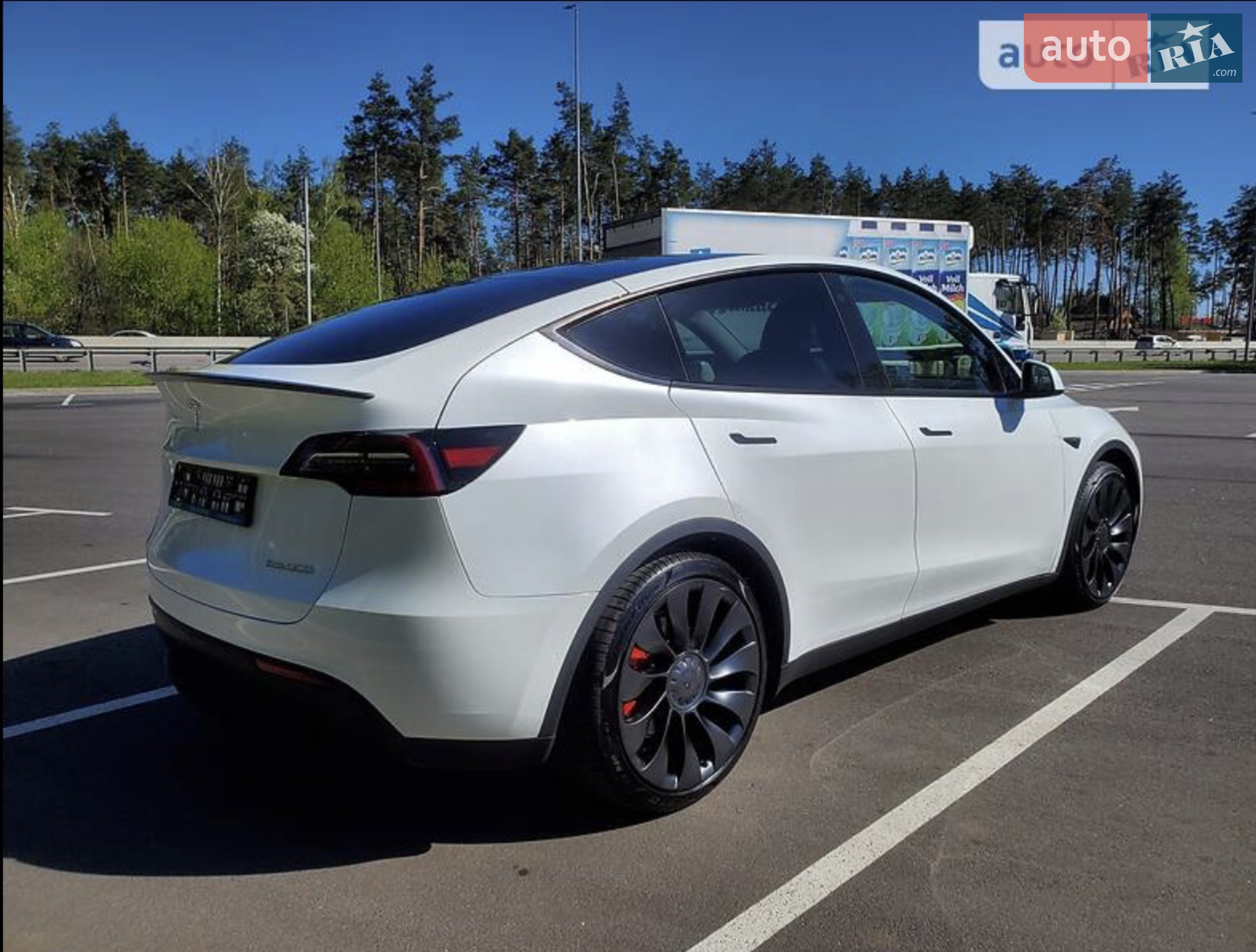 2020 Tesla Model Y - мініатюра 17