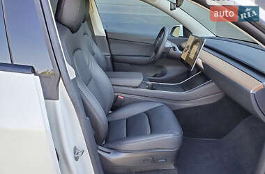 Позашляховик / Кросовер Tesla Model Y 2020 в Києві