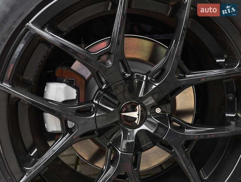 Позашляховик / Кросовер Tesla Model Y 2021 в Івано-Франківську