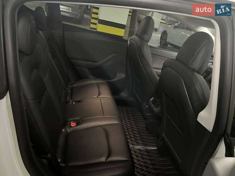 Позашляховик / Кросовер Tesla Model Y 2020 в Вінниці