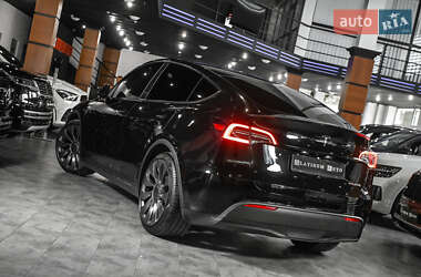 Внедорожник / Кроссовер Tesla Model Y 2021 в 