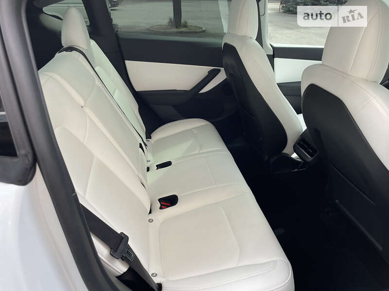 Позашляховик / Кросовер Tesla Model Y 2022 в Вінниці