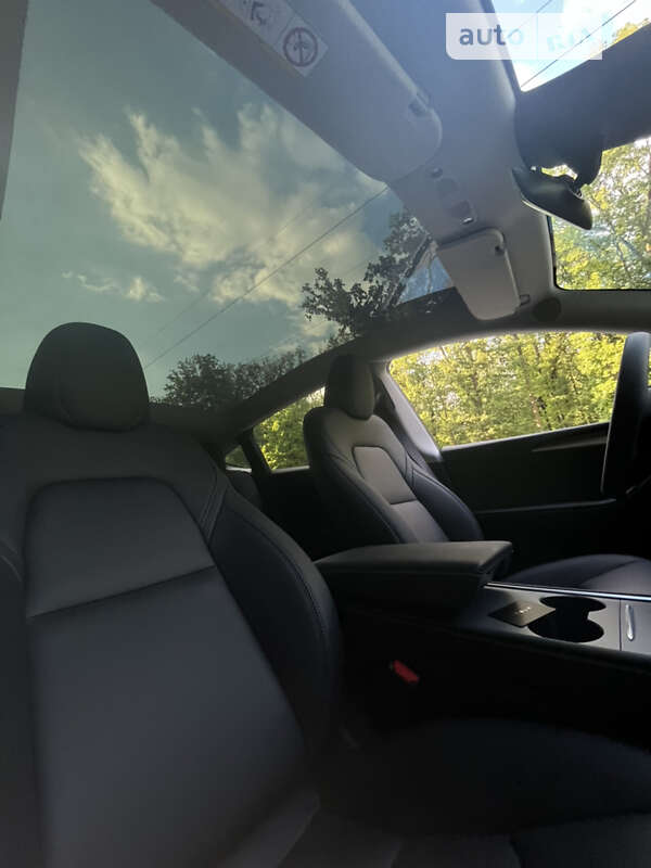Внедорожник / Кроссовер Tesla Model Y 2022 в Львове фото 9 Внедорожник / Кроссовер Tesla Model Y 2022 в Львове