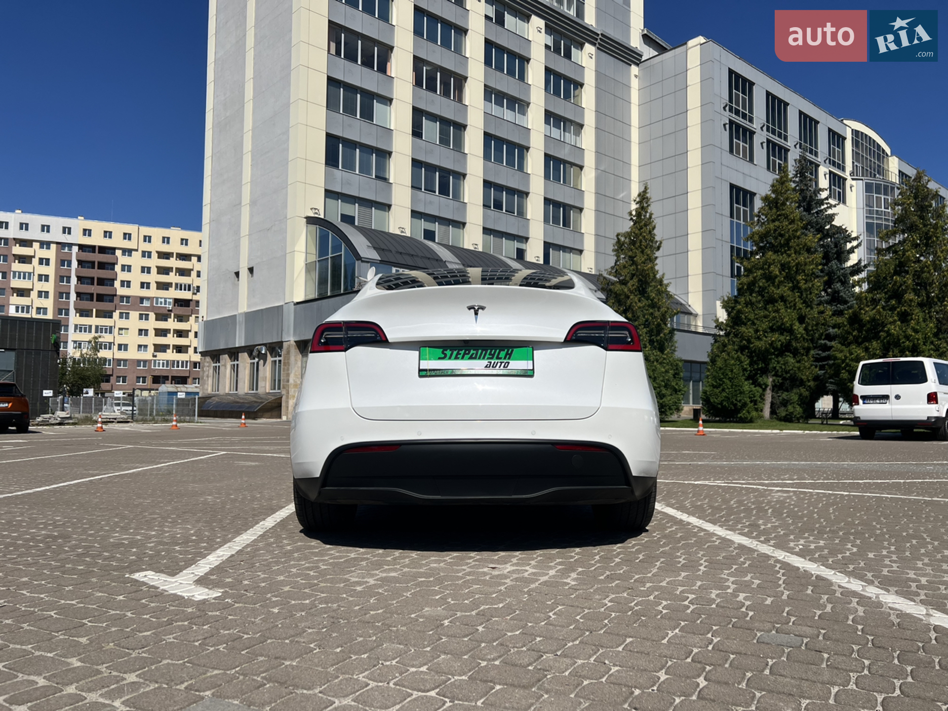 2021 Tesla Model Y - мініатюра 8